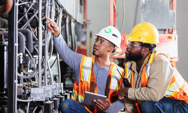 Best Electrician Near Me  in Munford, AL